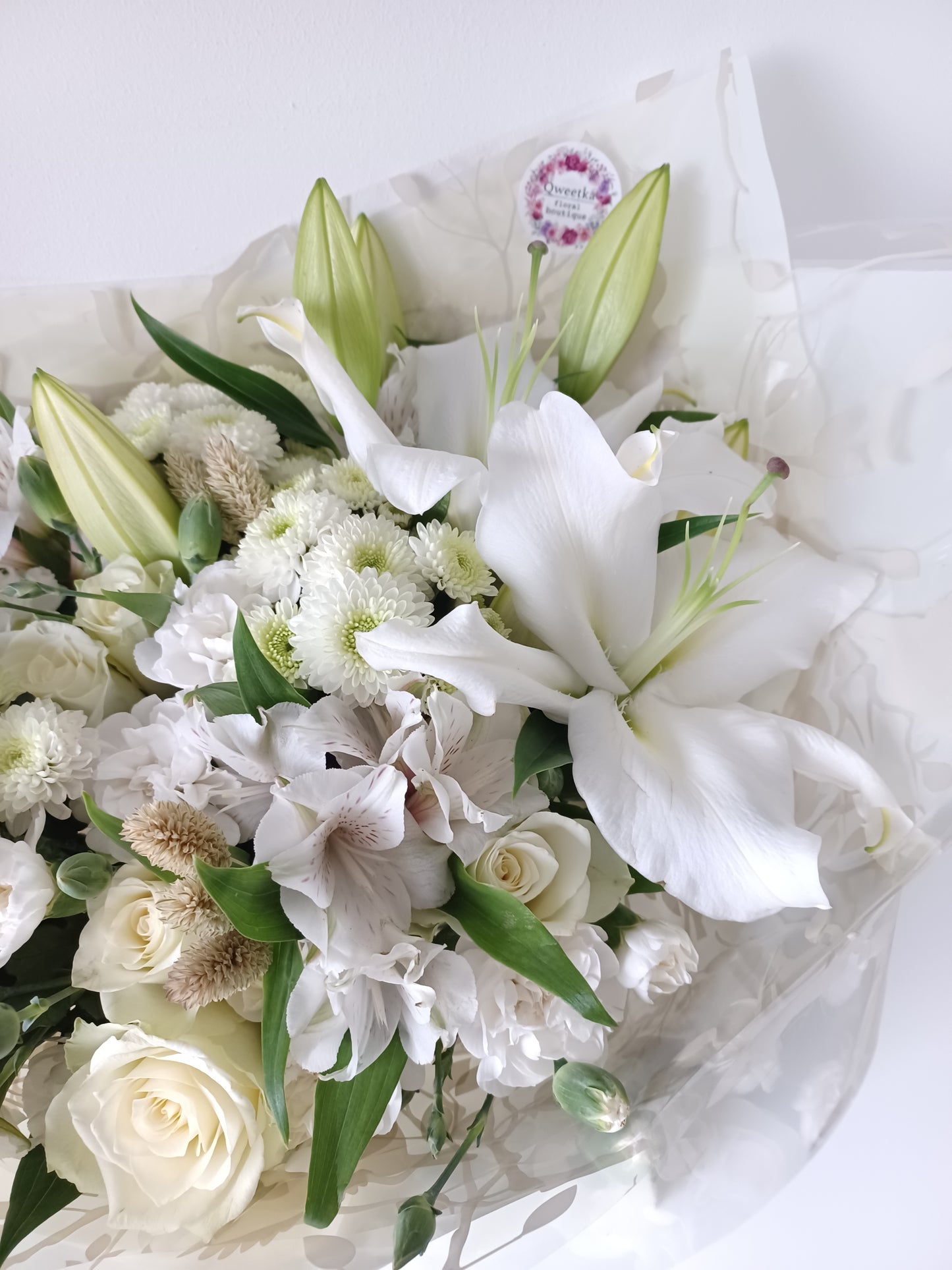 White Elegance Seasonal Flower Bouquet: Fresh Cut White, Cream & Green